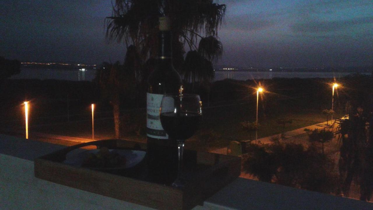 Bnb Casa Frente Al Lago Rosa Torrevieja Eksteriør bilde